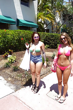 Katia | Bang Bus - image 