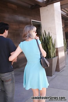 Jamie Foster sex in public downtown LA street - image 