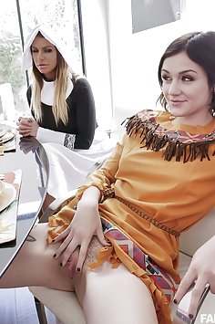 Brooklyn Chase & Rosalyn Sphinx fuck during Thanksgiving dinner | FamilyStrokes - image 