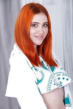 Anal casting of busty ginger babe Gisha Forza | LegalPorno - image 